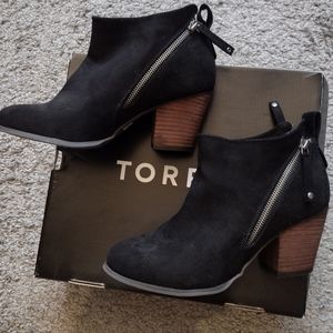 Torrid faux suede double zip ankle bootie